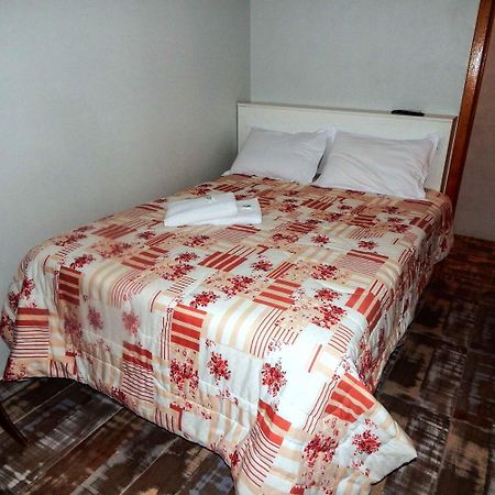 Gramado Suites Residence Possui 5 Quartos E 5 Banheiros Kültér fotó
