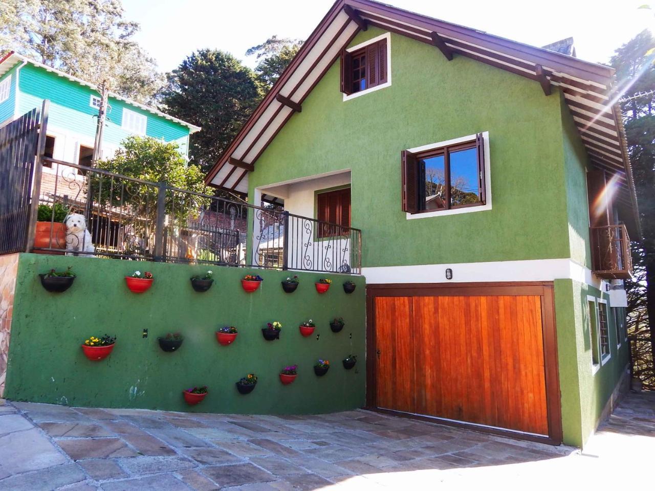 Gramado Suites Residence Possui 5 Quartos E 5 Banheiros Kültér fotó
