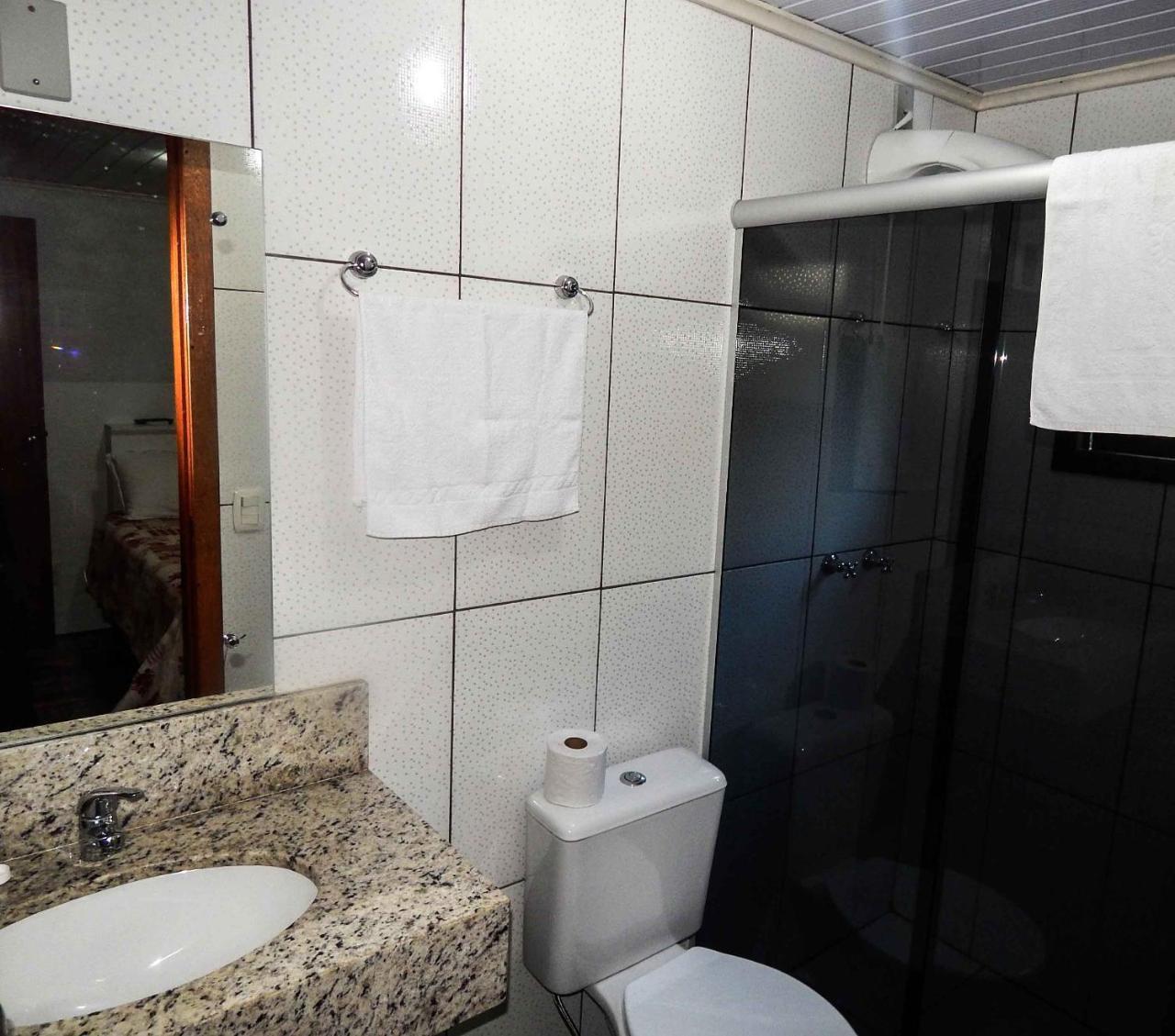 Gramado Suites Residence Possui 5 Quartos E 5 Banheiros Kültér fotó