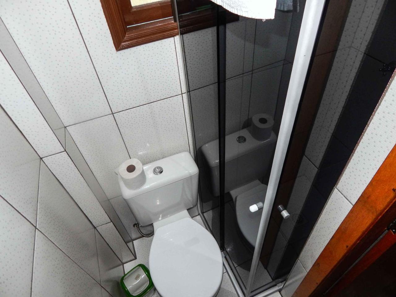 Gramado Suites Residence Possui 5 Quartos E 5 Banheiros Kültér fotó